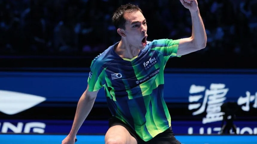 Hugo Calderano se classifica para as oitavas de final do Smash Europe 2026