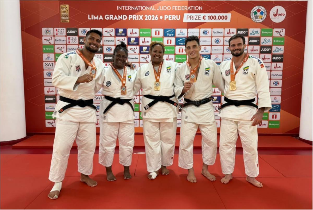 Rafael Macedo e Beatriz Souza ficaram com ouro e Guilherme Schimidt, Leonardo Gonçalves e Thauana Silva ganharam o bronze.