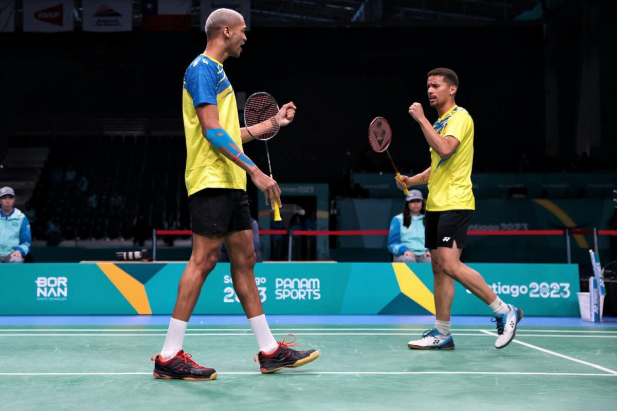 Fabrício Farias/Davi Silva seguem vivos nas duplas masculinas