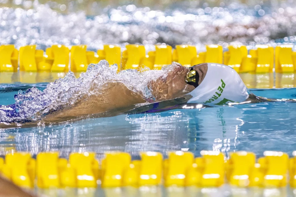 Seleção Brasileira de natação paralímpica embarca para disputa do Parapan-Pacífico nos Estados Unidos