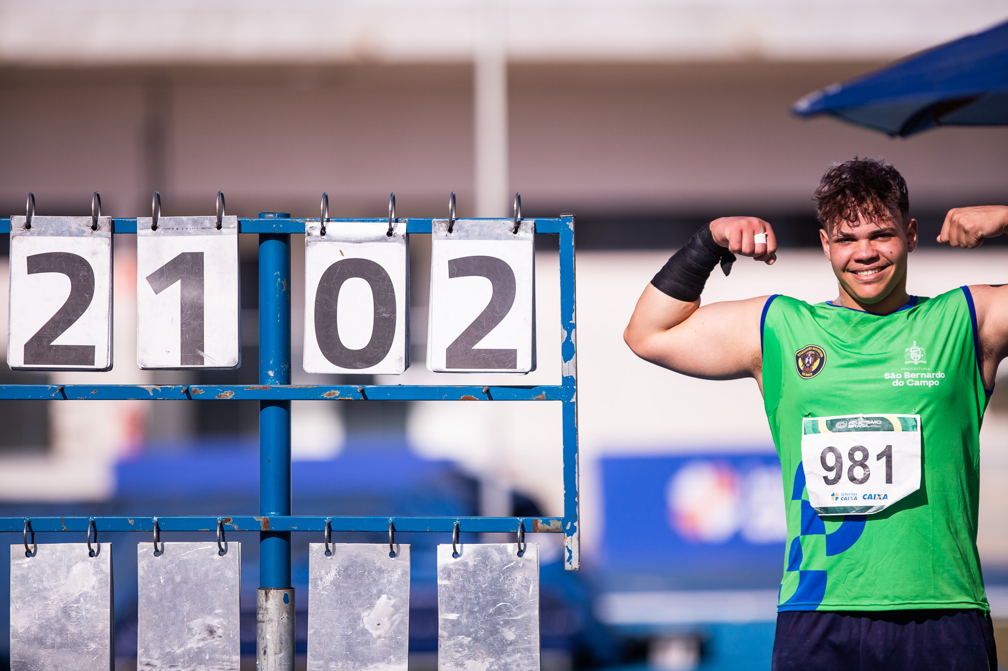 Pyetro Henrico Souza bate o recorde brasileiro do arremesso do peso para ser campeão do Brasileiro Sub-18 de atletismo