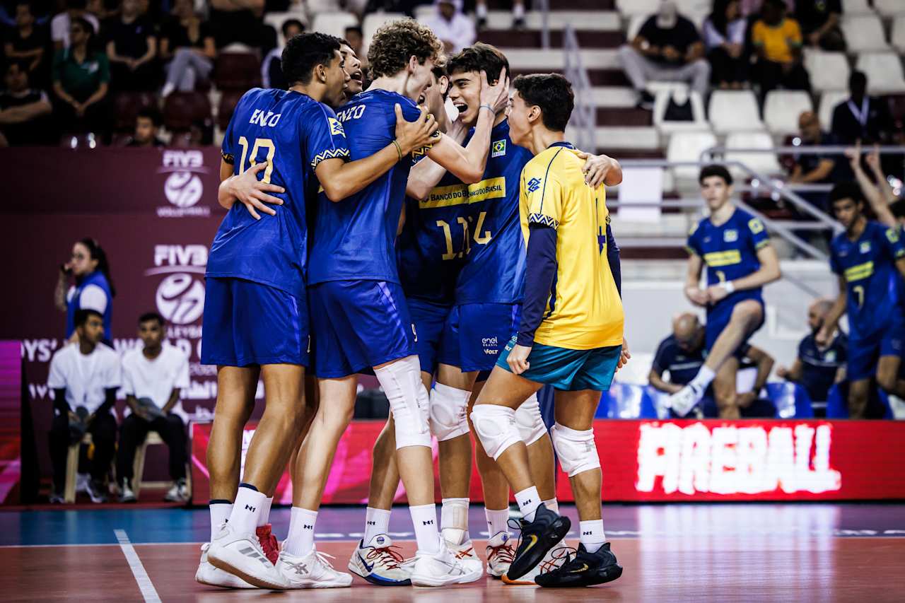 Brasil supera Polônia no tie-break e avança no mundial sub17 de vôlei masculino