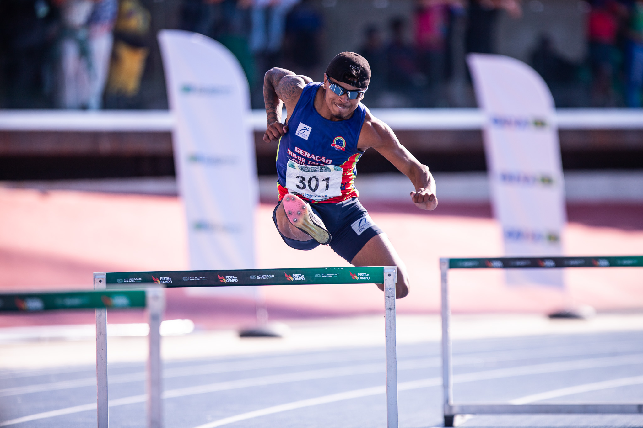Kevin Aguero é campeão dos 400 metros com barreiras com recorde sul-americano no Brasileiro Sub-18 de atletismo