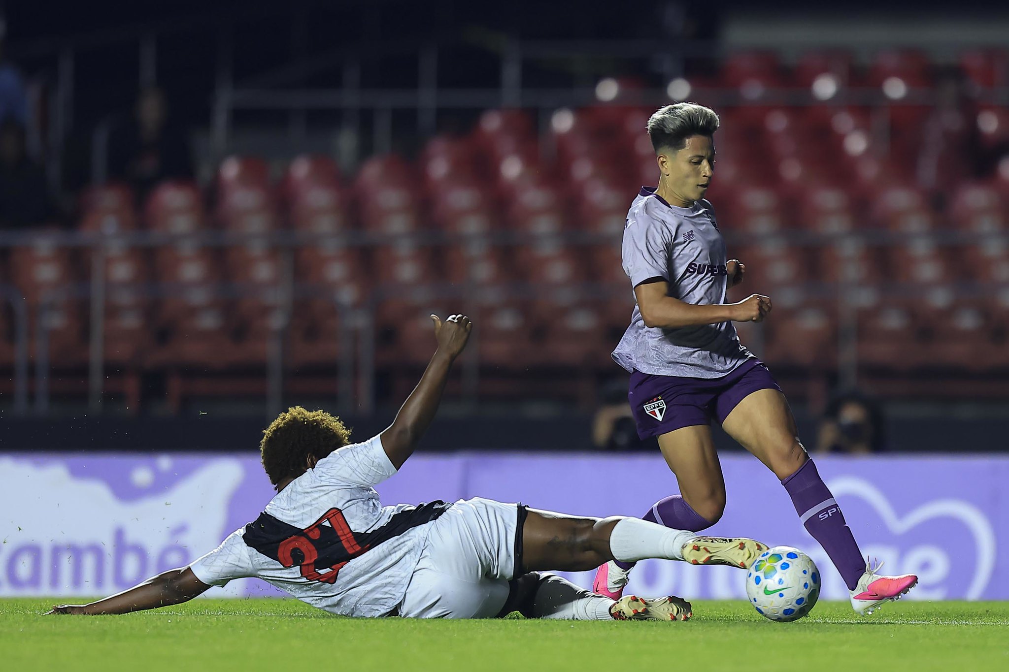 No Morumbi, São Paulo vence Mixto e confirma liderança da primeira fase da Série A1