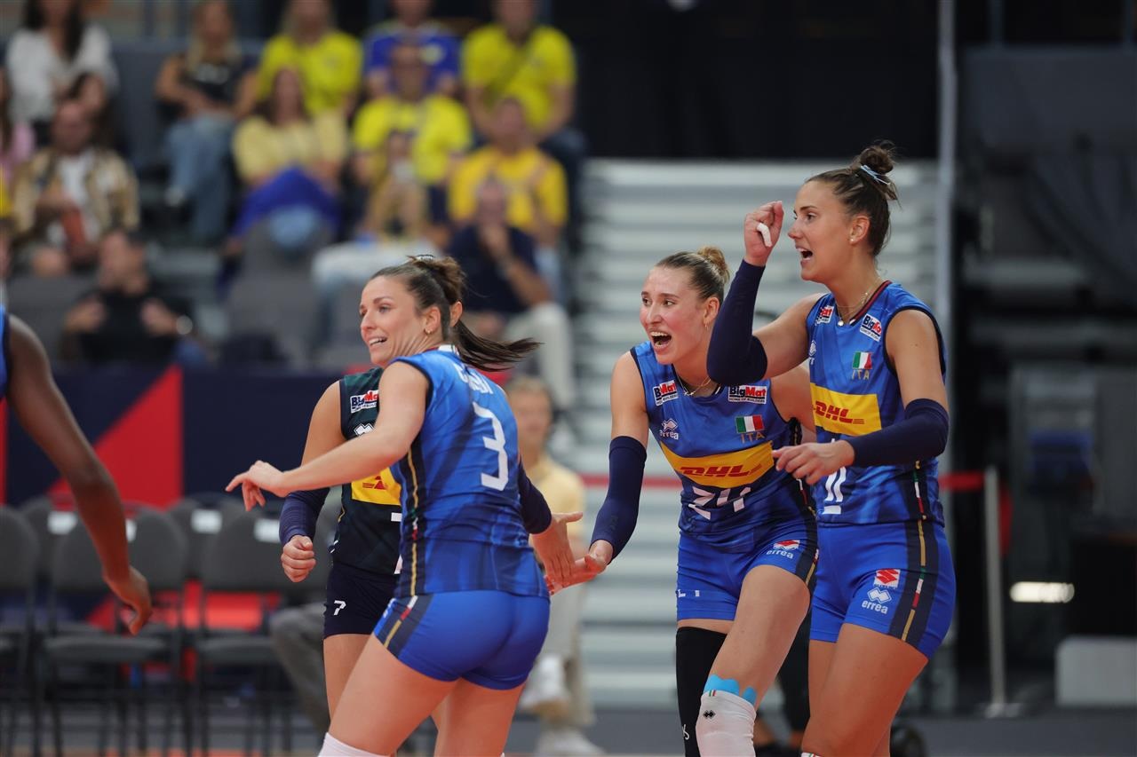 Itália chega a terceira vitória no Europeu de vôlei feminino