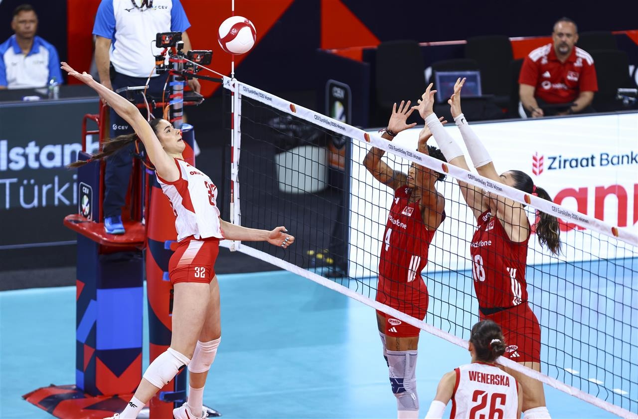 Polônia desbanca a Turquia no Europeu de vôlei feminino