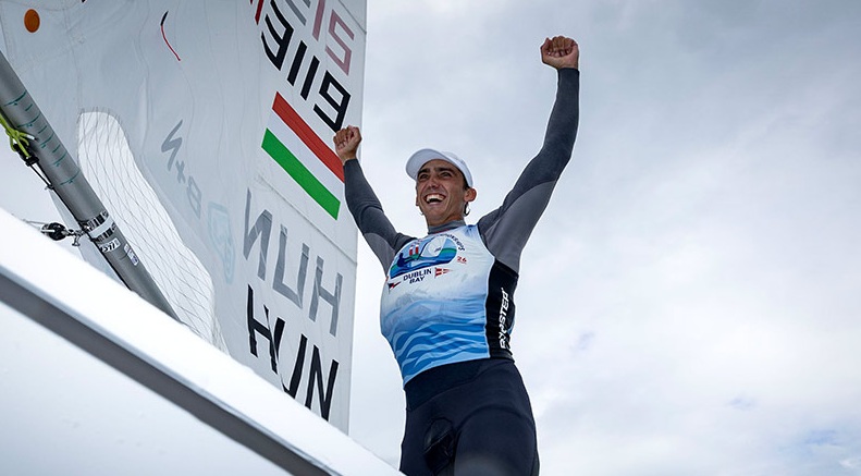 Hungaro Jonatán Vadnai vence o Mundial da classe ILCA7