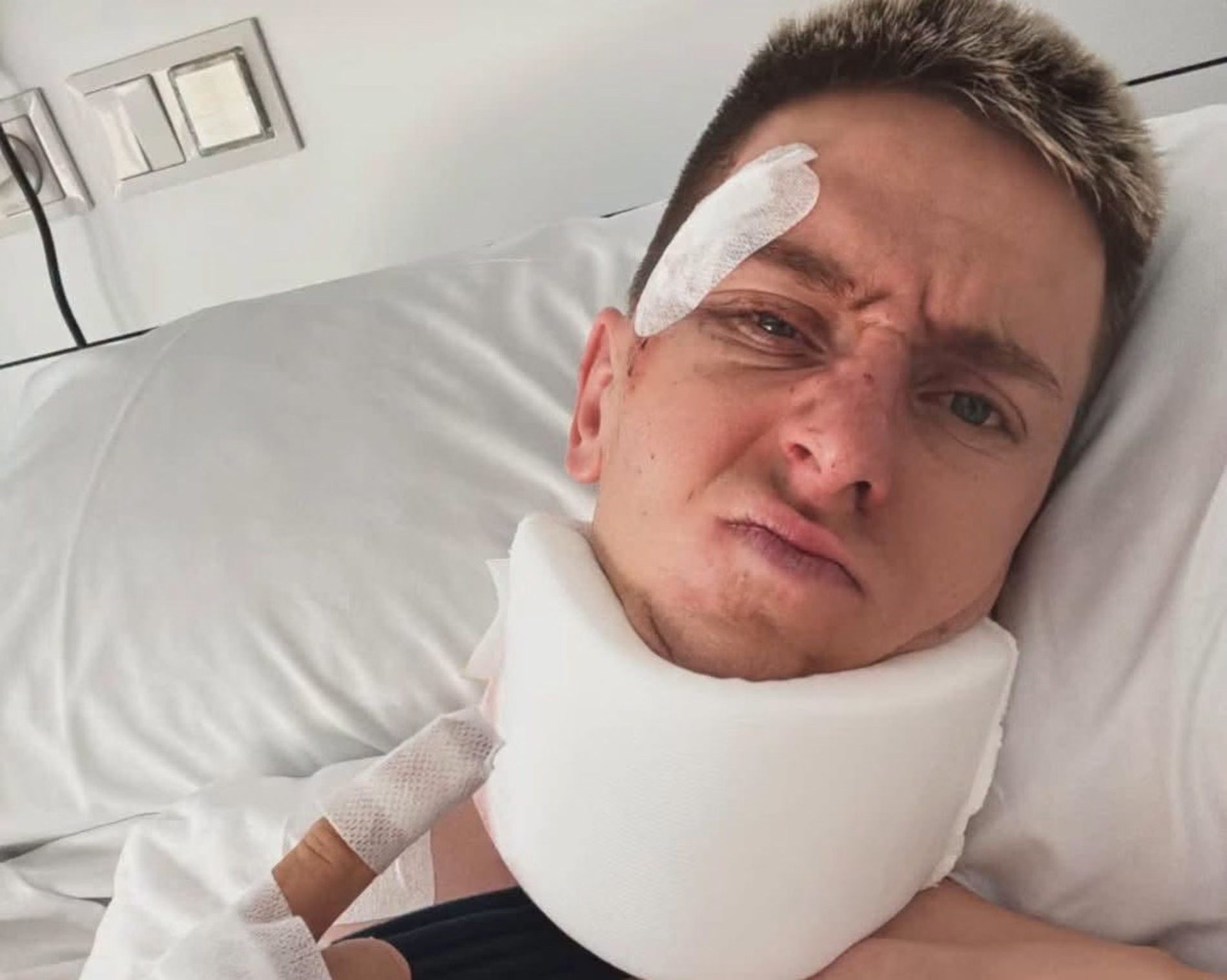 Ciclista Tadej Pogacar passa por cirurgia na clavícula após queda na Vuelta