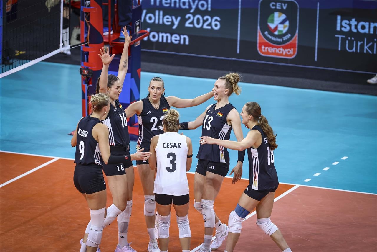 Alemanha surpreende no Europeu feminino de vôlei