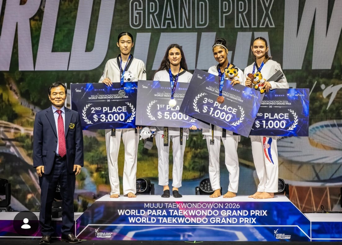 Maria Clara Pacheco conquista o ouro na etapa de Muju do Grand Prix de taekwondo