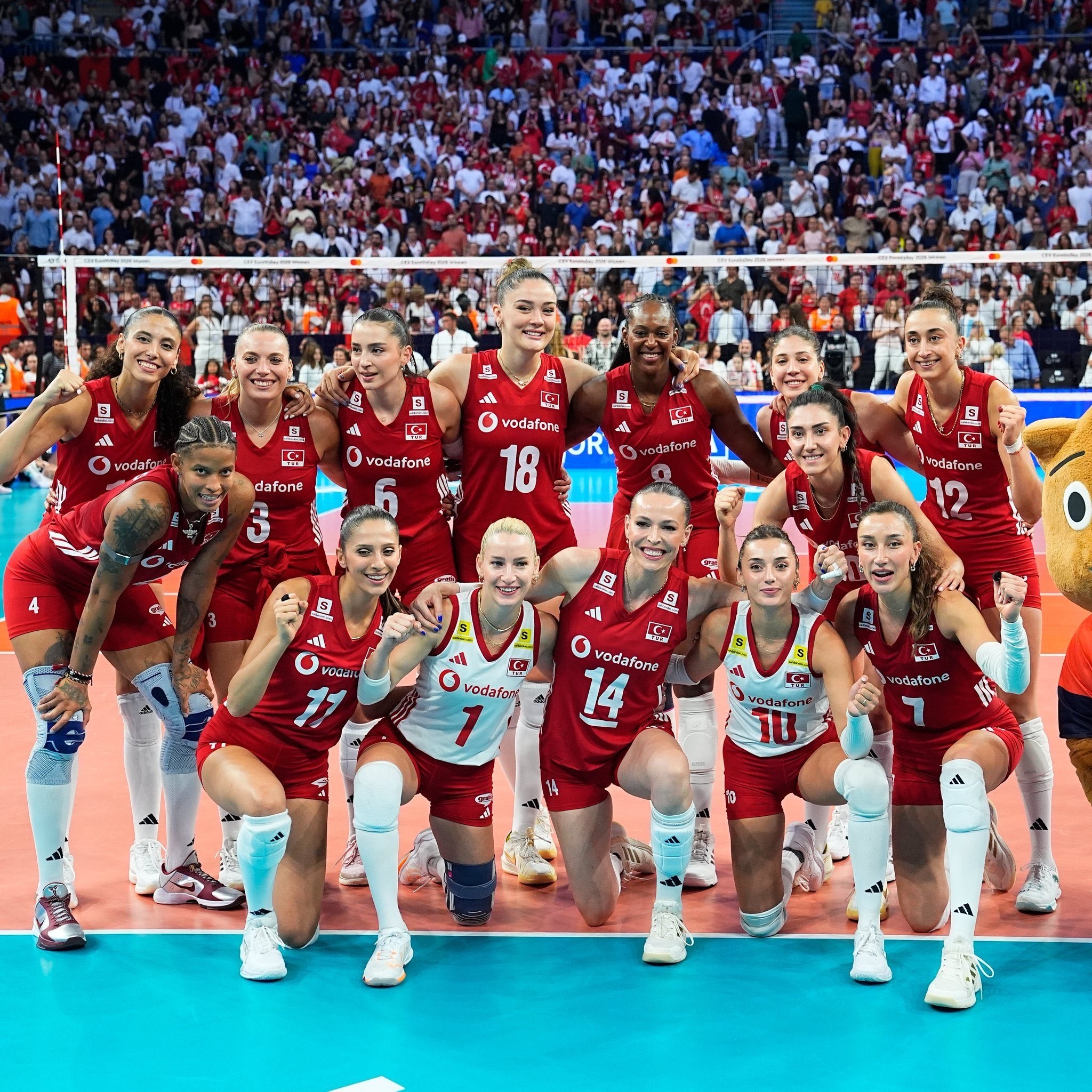 RUMO AOS JOGOS OLÍMPICOS!! Turquia ganha o Europeu feminino de vôlei e garante vaga em Los Angeles 2028