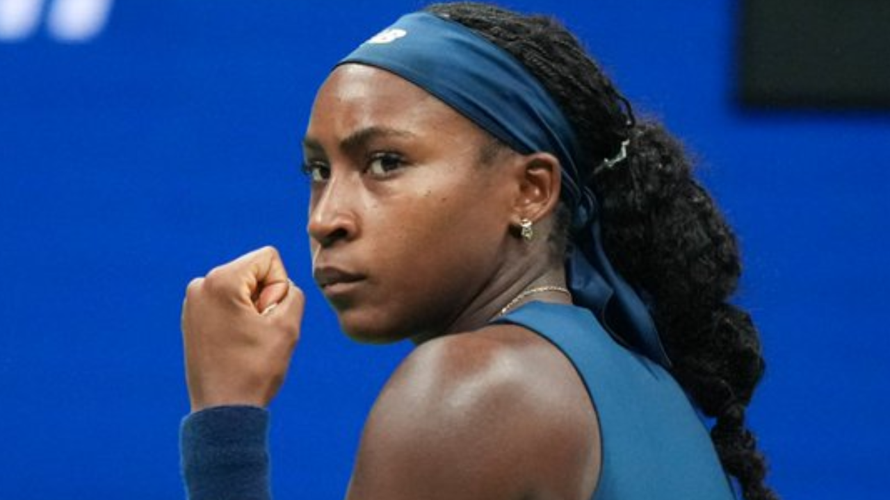 Coco Gauff segue viva no US Open 2026.