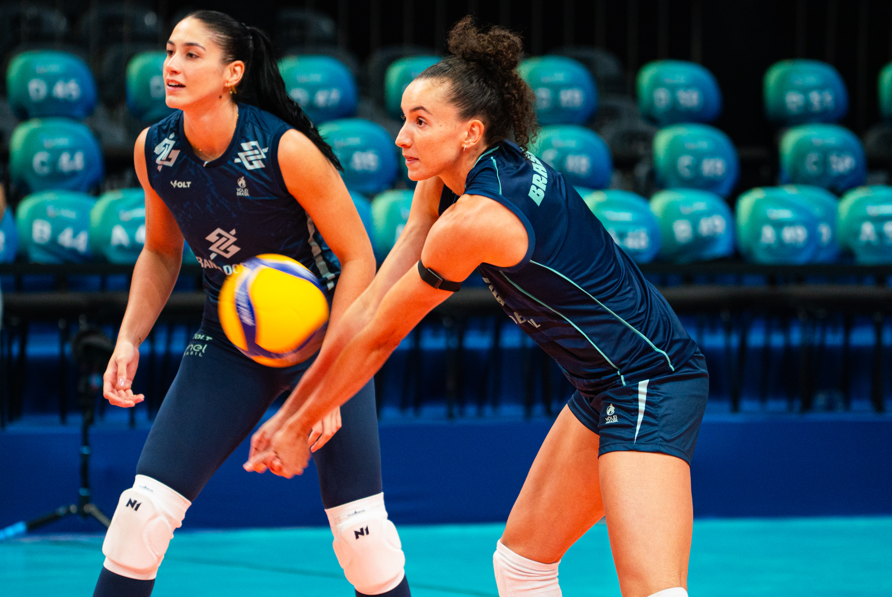 Gabi acusa CBV de falta de humanidade no caso Tifanny e defende presença da atleta na Superliga 26/27