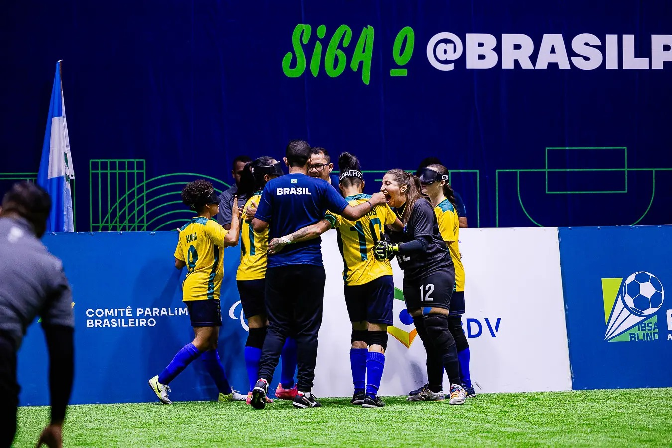 Brasil fica com a prata na Copa América de futebol de cegas e comemora o bom desempenho com a torcida presente no Centro Paralímpico