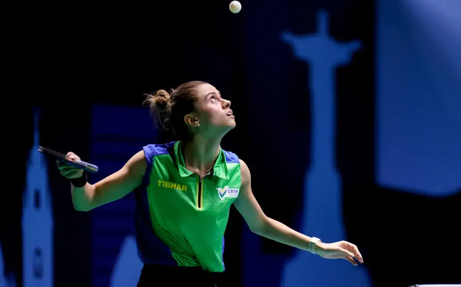 Bruna Takahashi é eliminada de virada na estreia do WTT Champions de Macau