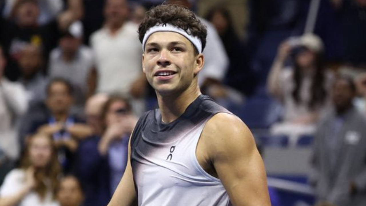 Ben Shelton elimina Carlos Alcaraz no US Open 2026.