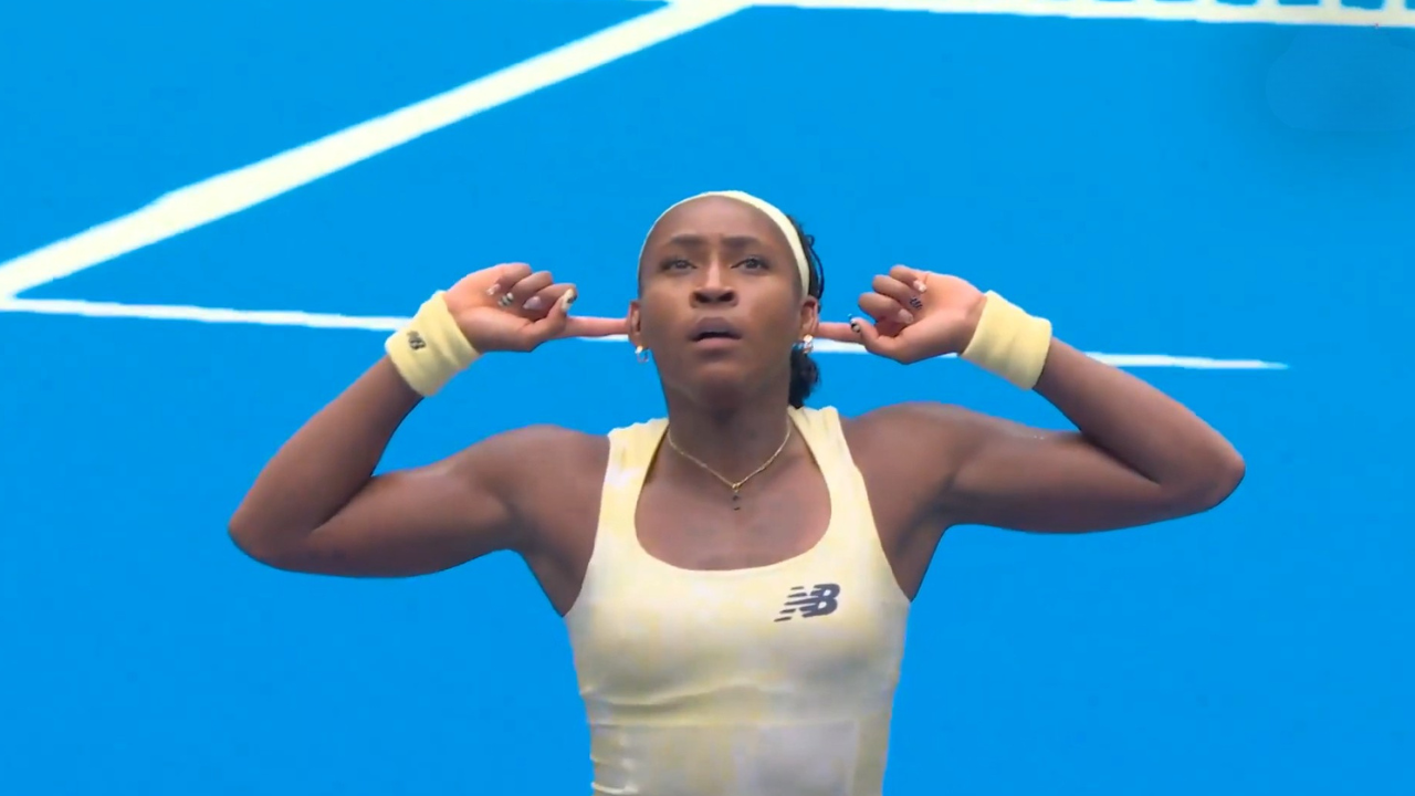 Coco Gauff segue viva no US Open 2026.