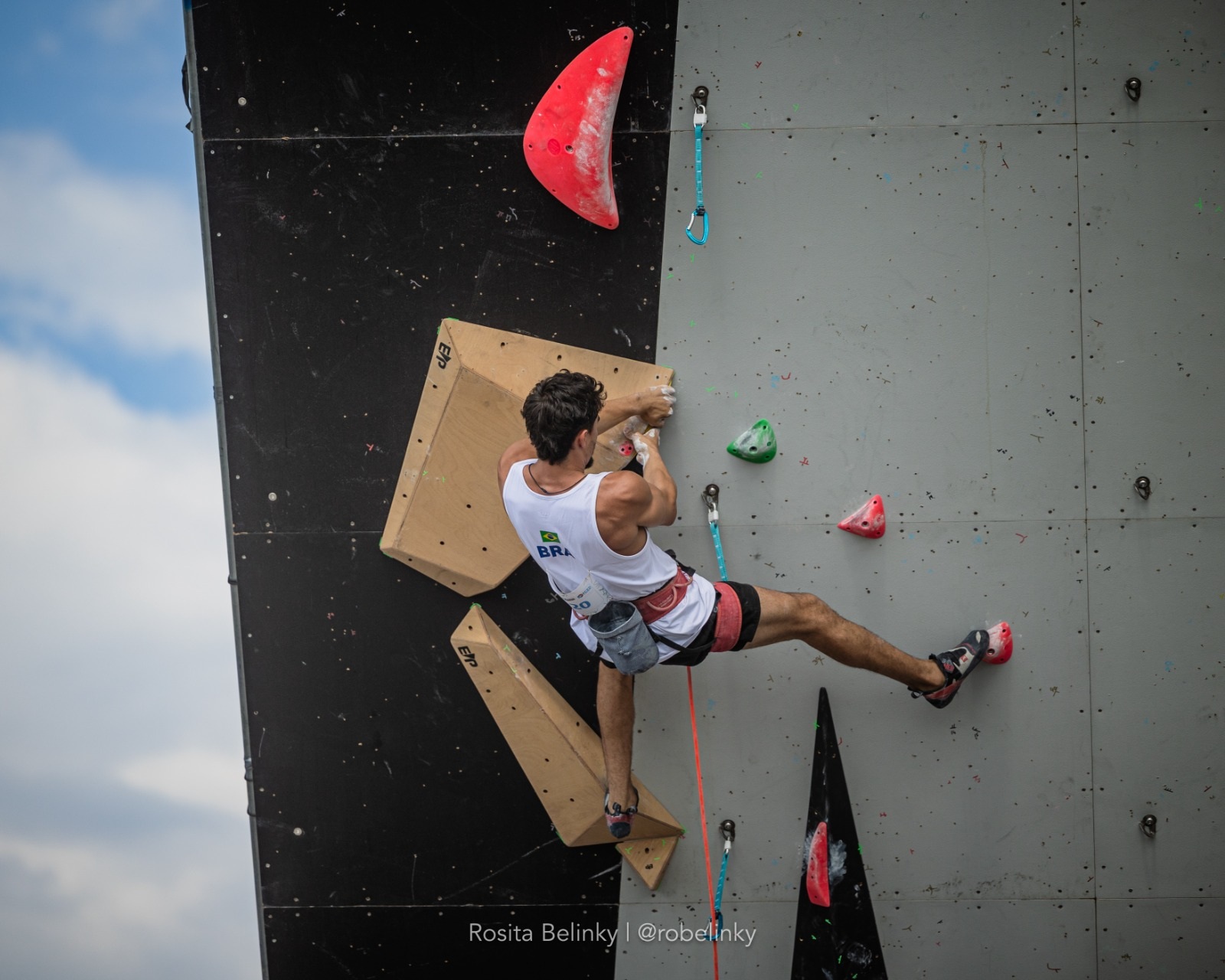 Escalada Esportiva do Brasil estreia nos Jogos Sul-Americanos de olho em medalhas e vagas para Lima 2027