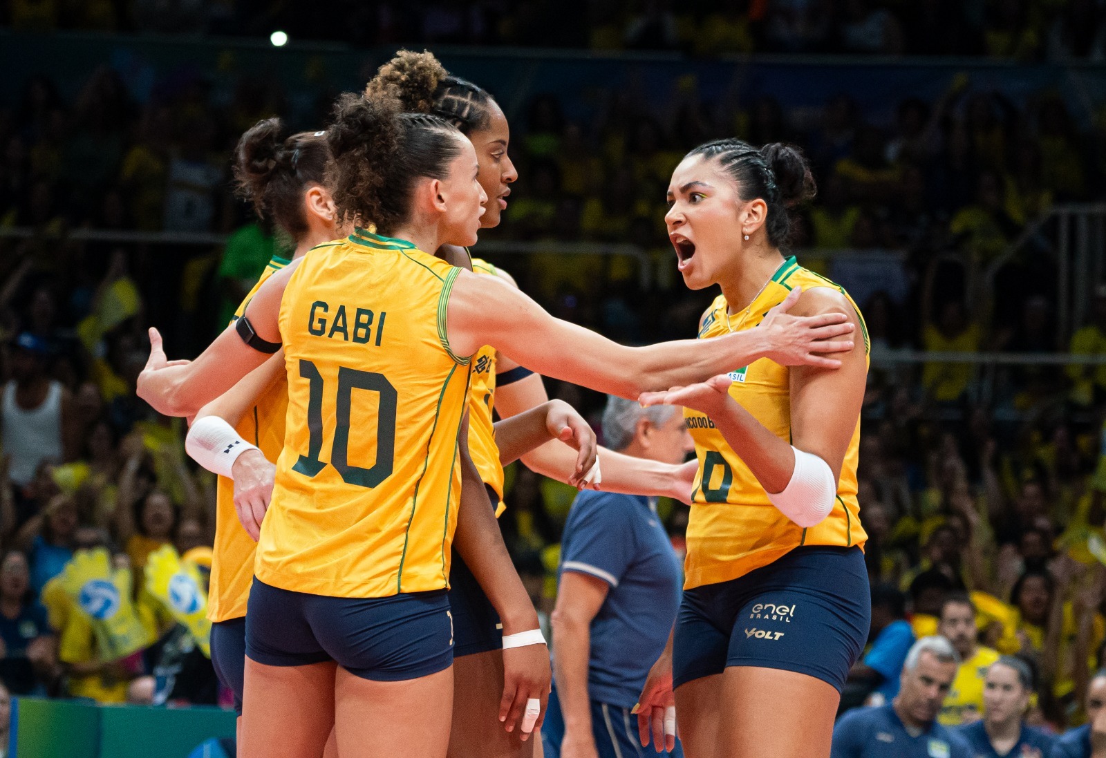 Formação esportiva impulsiona Brasil no Sul-Americano feminino de vôlei e garante vaga olímpica