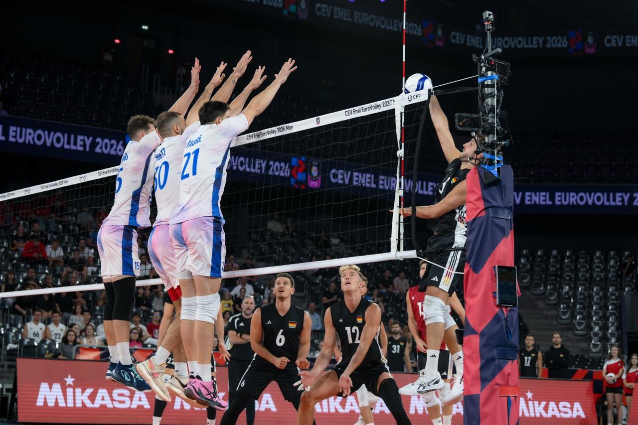 França vence mais uma no Europeu de vôlei masculino