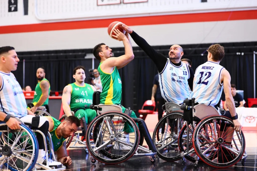 Brasil perde para Argentina e encerra Mundial masculino de basquete em cadeira de rodas em 12º