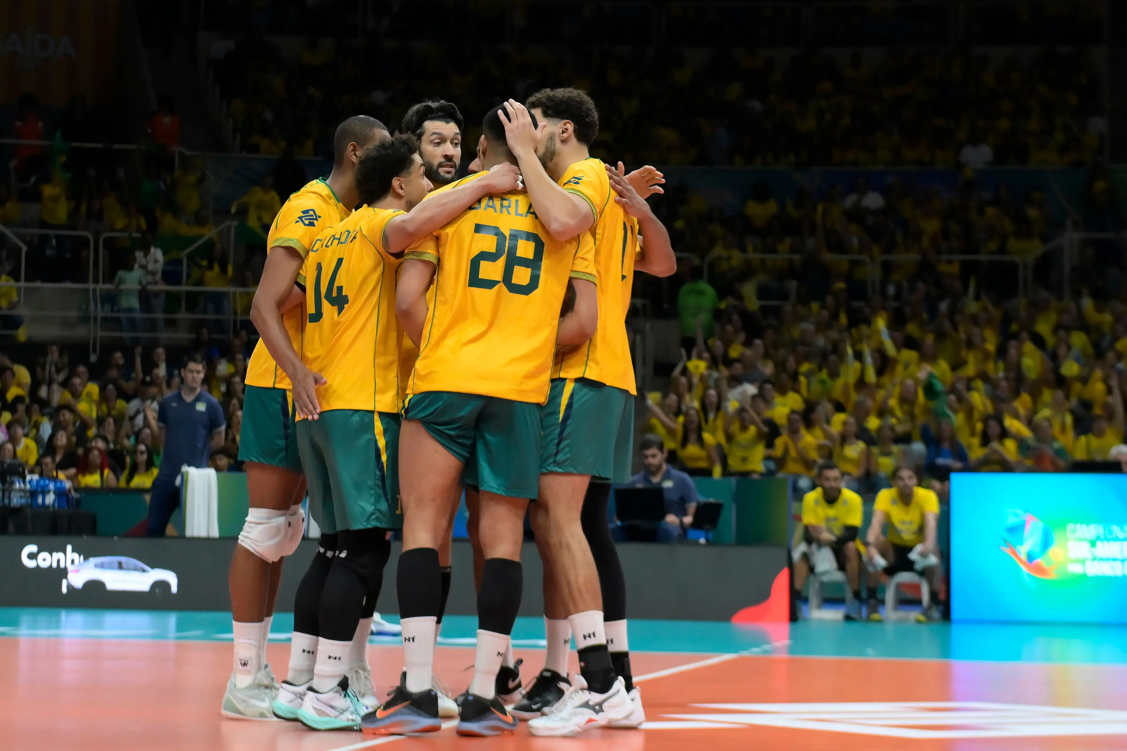 Brasil vence Venezuela no Pré Olímpico de vôlei masculino e se aproxima da vaga em Los Angeles
