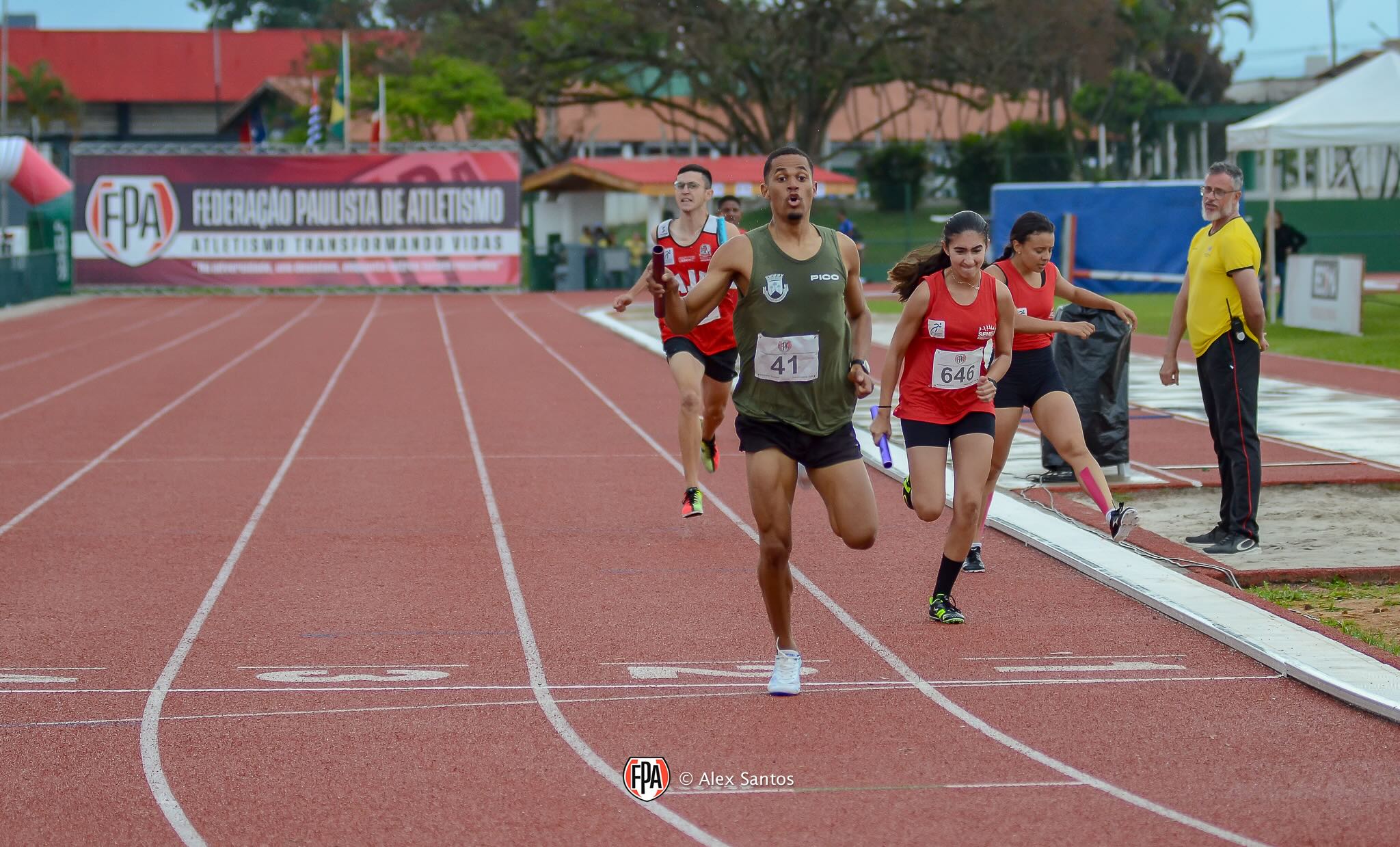 Feras do atletismo nacional mostram sua força no Troféu Bandeirantes, em Pindamonhangaba