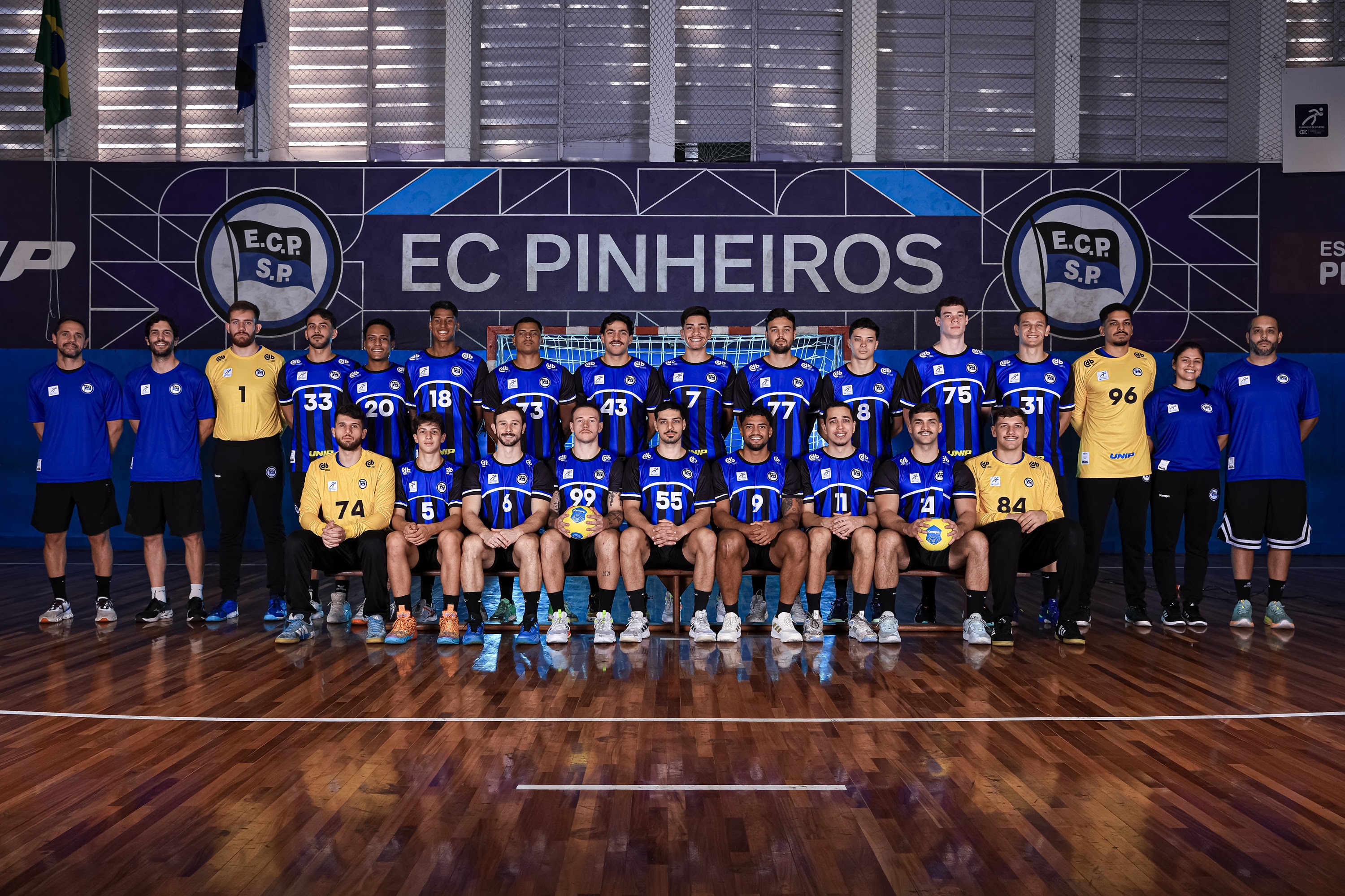 Pinheiros embarca para a disputa do Mundial masculino de clubes de handebol