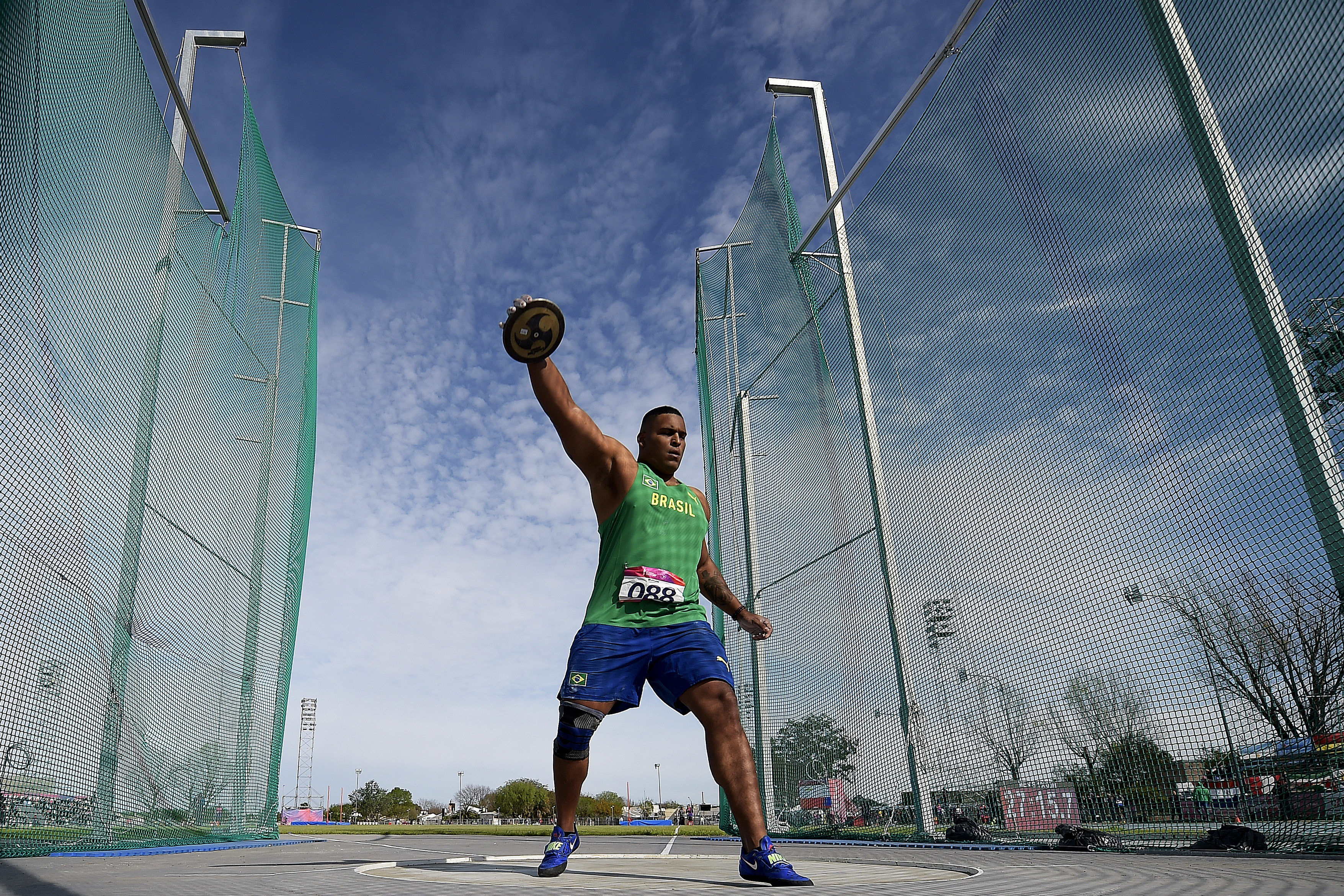 Brasil conquista dois ouros no primeiro dia de atletismo em Santa Fé