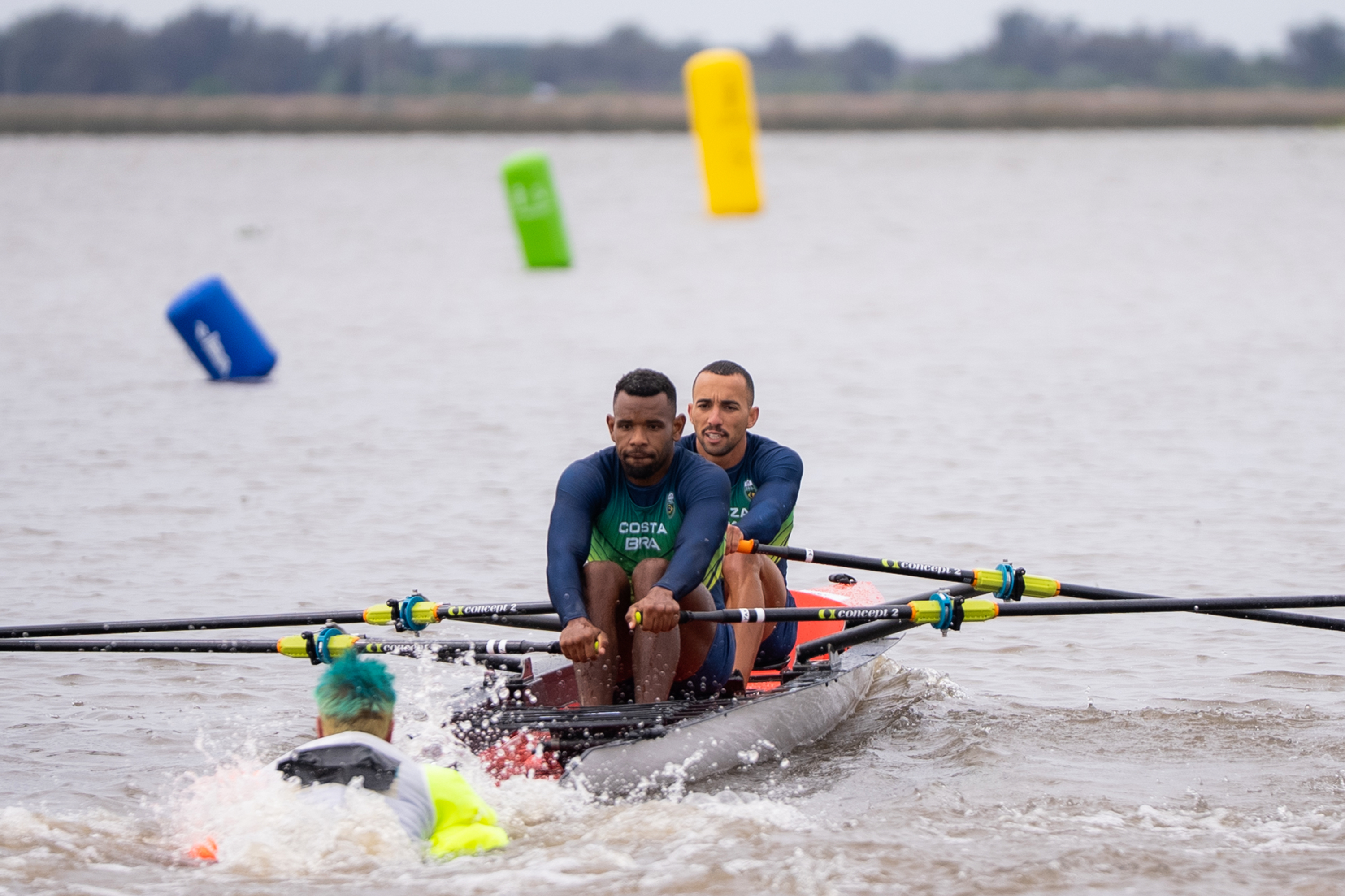 Brasil leva três ouros na estreia do remo costal nos Jogos Sul-Americanos
