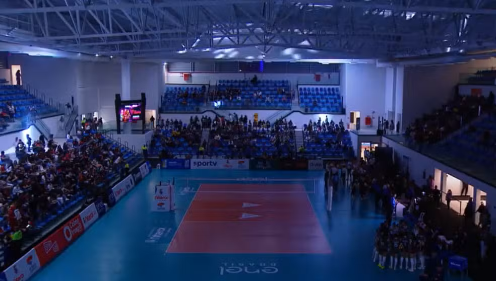 Sesc Flamengo vence Fluminense por 3 a 1 em jogo disputado pela Copa Super Vôlei