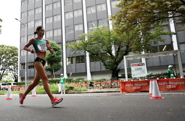 Marchadora cazaque perde ouro dos Jogos Asiáticos por usar calçado ilegal