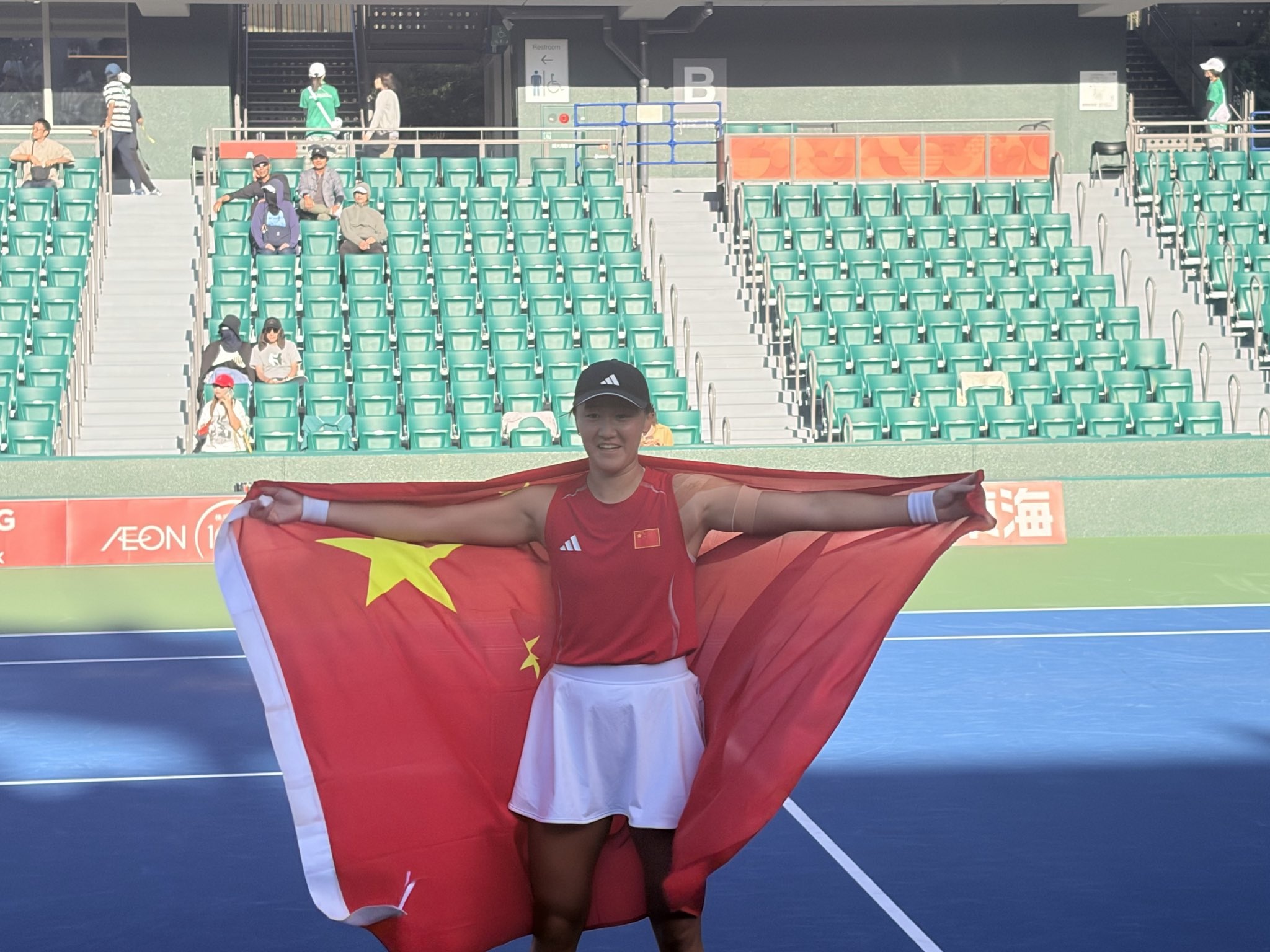 Wang Xiyu ganha o torneio feminino de tênis nos Jogos Asiáticos e China fica com a vaga em Los Angeles 2028
