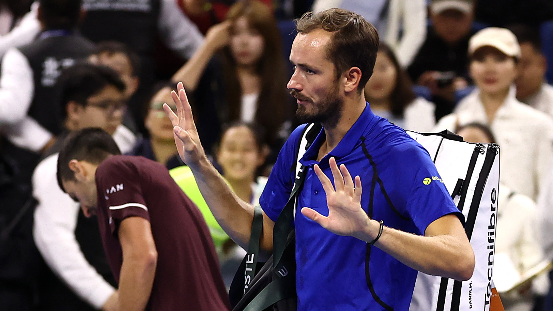 Medvedev é eliminado do ATP 500 de Pequim por “conduta antidesportiva”