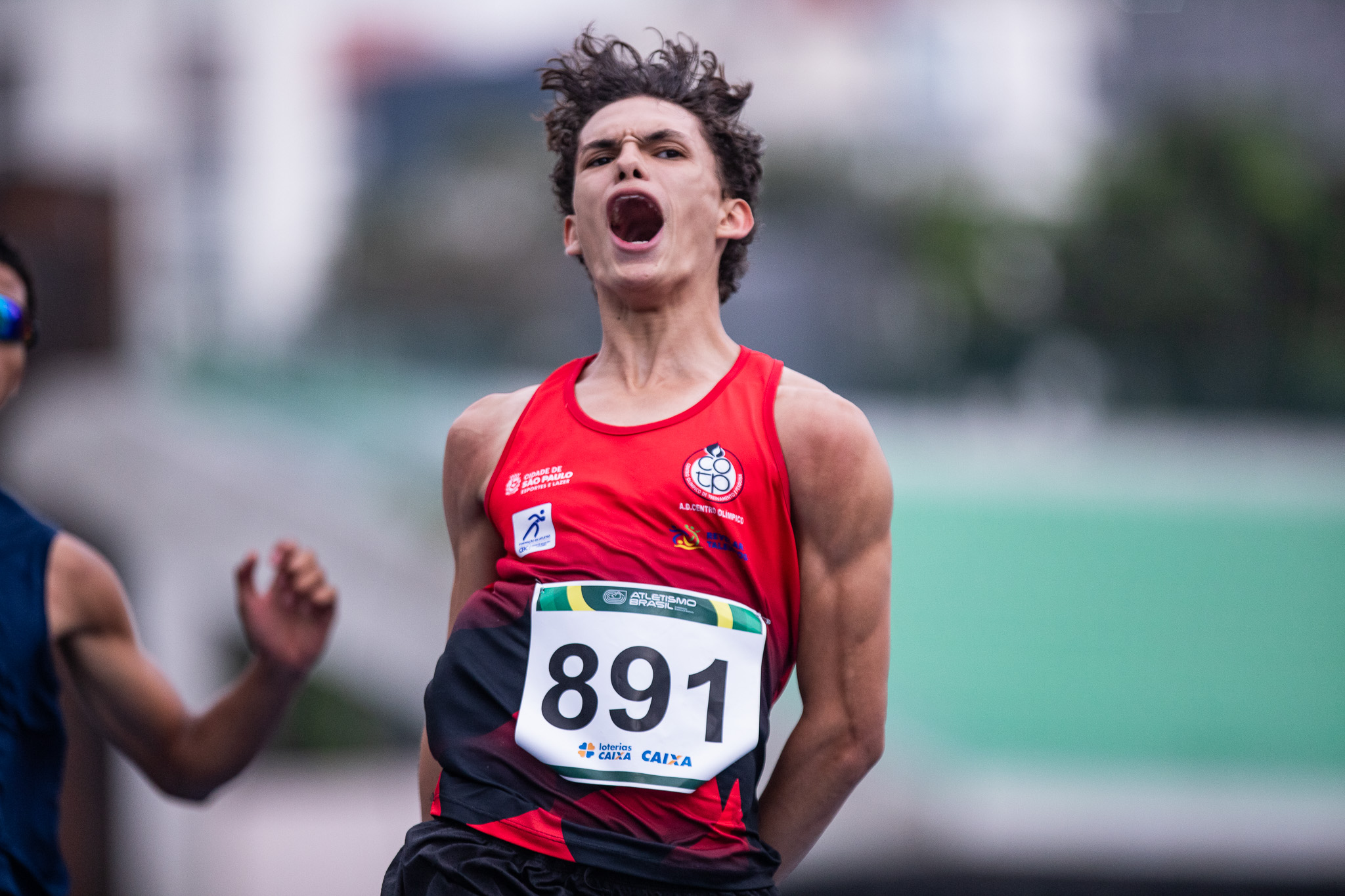 Miguel Alves Pinto e Emanoela Almeida são os atletas mais rápidos do Brasileiro sub-16 de atletismo