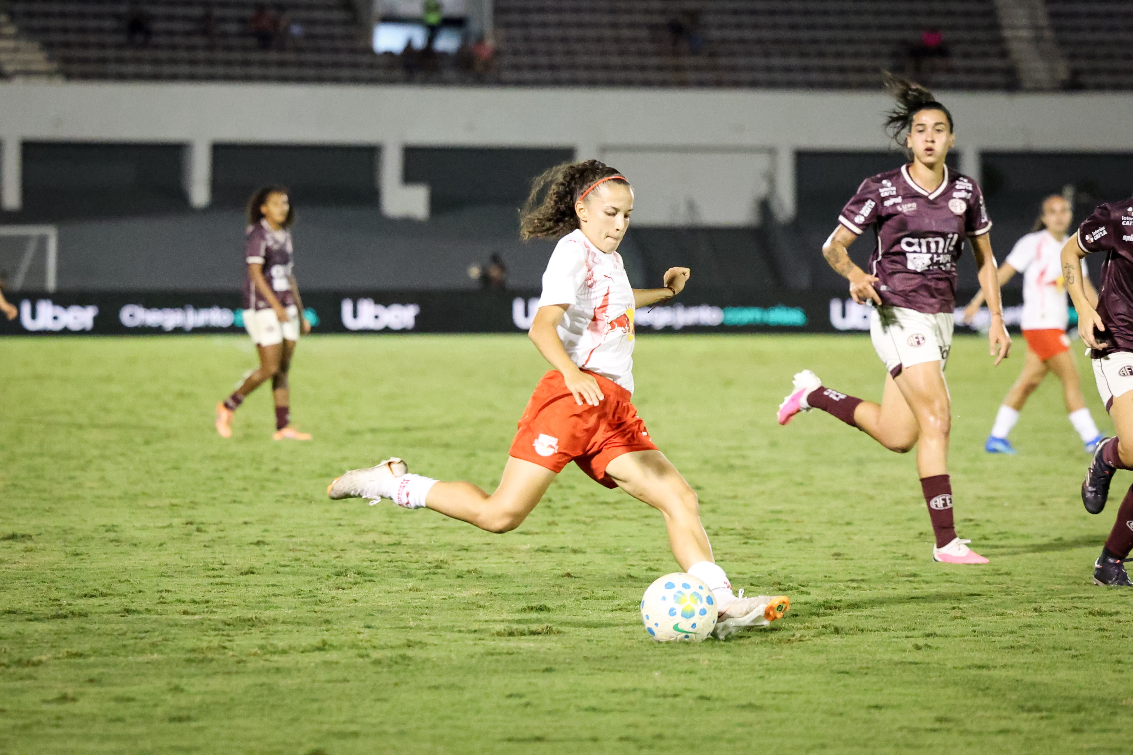 Bragantino vence a Ferroviária por 2 a 0 fora de casa e abre vantagem nas quartas de final da Copa do Brasil Feminina