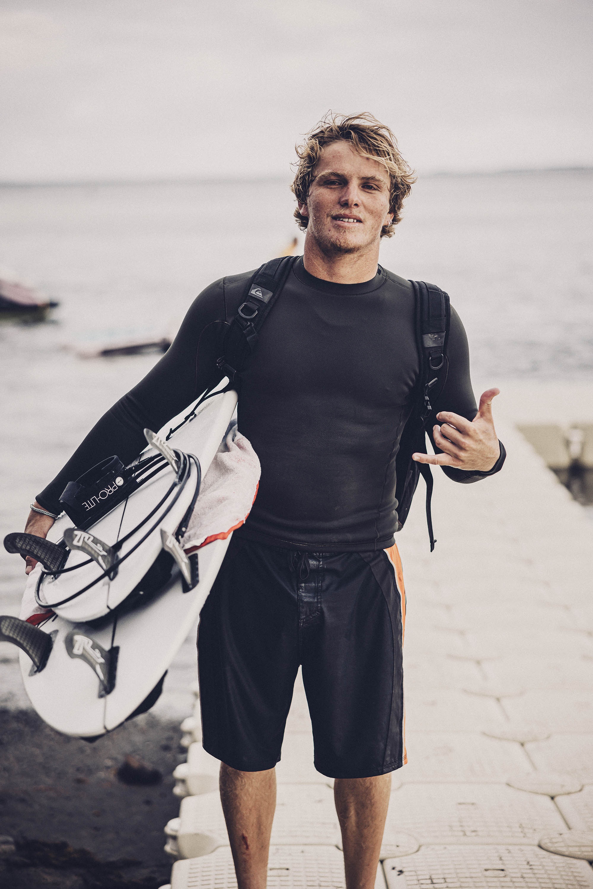 Surfista mexicano é suspenso pela WSL após denuncia de assédio sexual