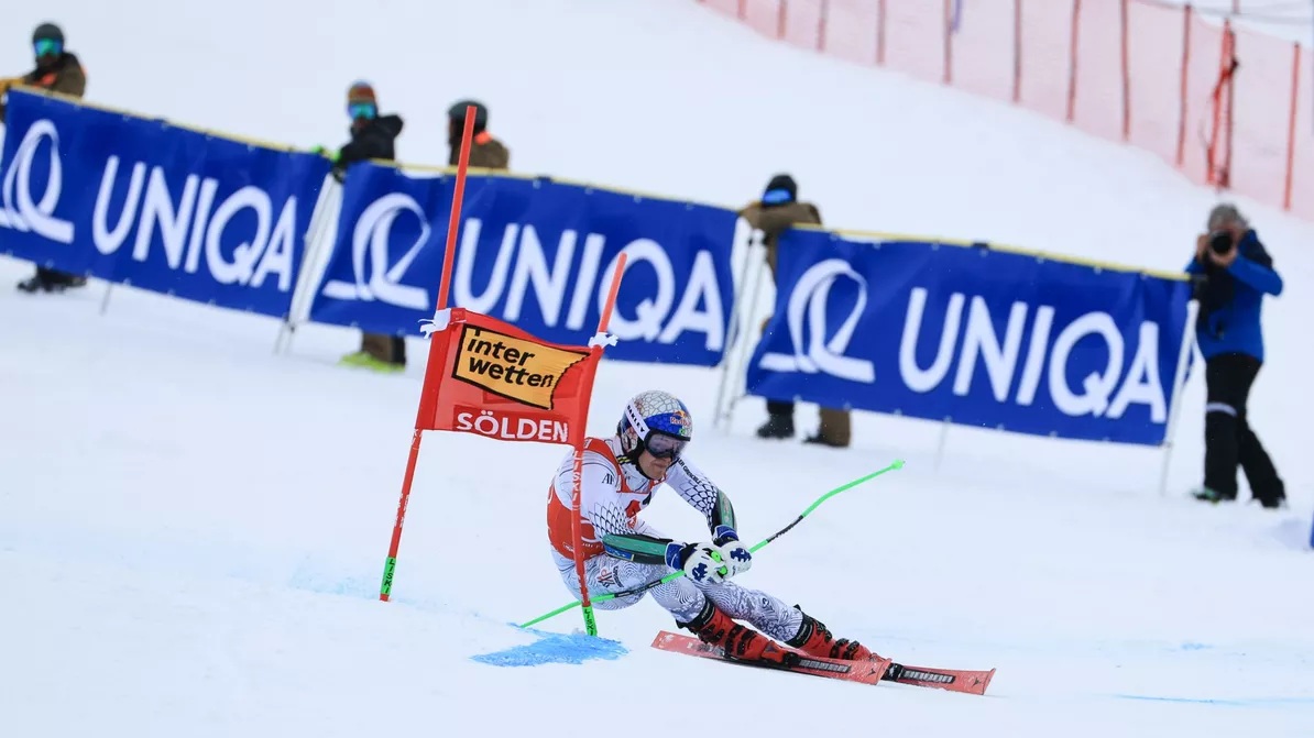 ESTREAR COM PÉ DIREITO!!! Lucas Pinheiro ganha o slalom gigante da etapa de Soelden da Copa do Mundo de Esqui Alpino