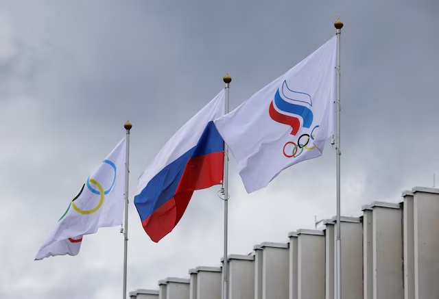Rússia aumenta pressão sobre World Athletics para liberar atletas do país antes de Los Angeles 2028