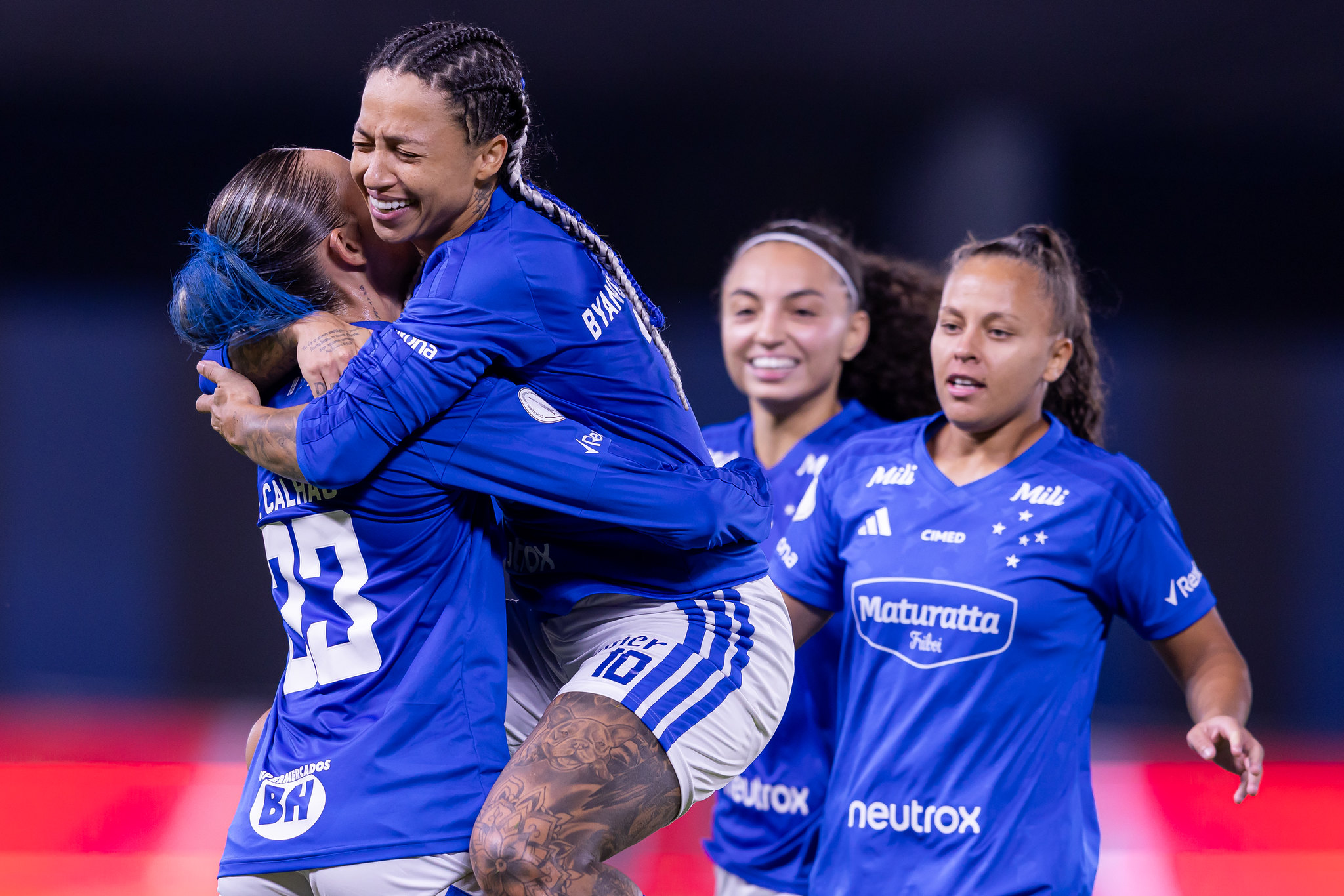 Byanca Brasil marca de novo, Cruzeiro bate Libertad e vai as semis da Libertadores Feminina