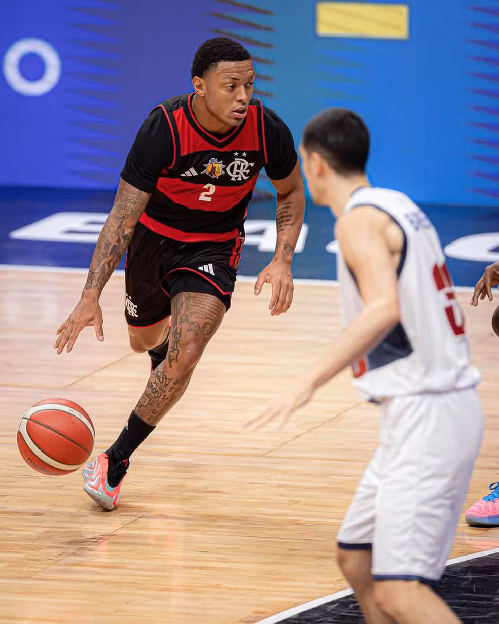 Jogo apertado no Rio tem Flamengo como vencedor e termina primeira fase do sul-americano invicto